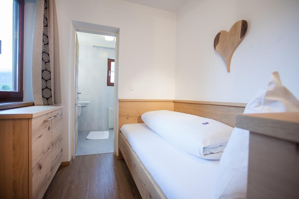 Ferienwohnungen Alpenherz Pertisau Zimmer foto