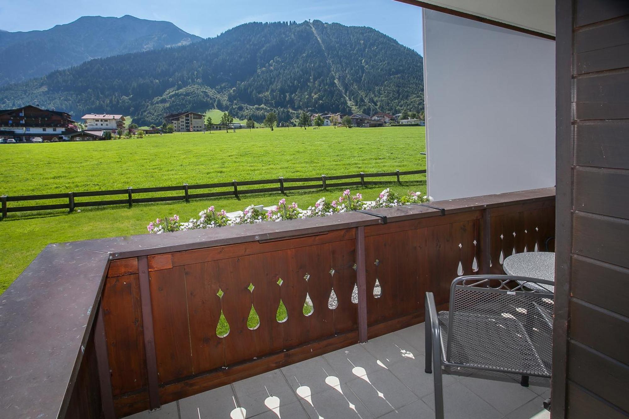 Ferienwohnungen Alpenherz Pertisau Exterior foto