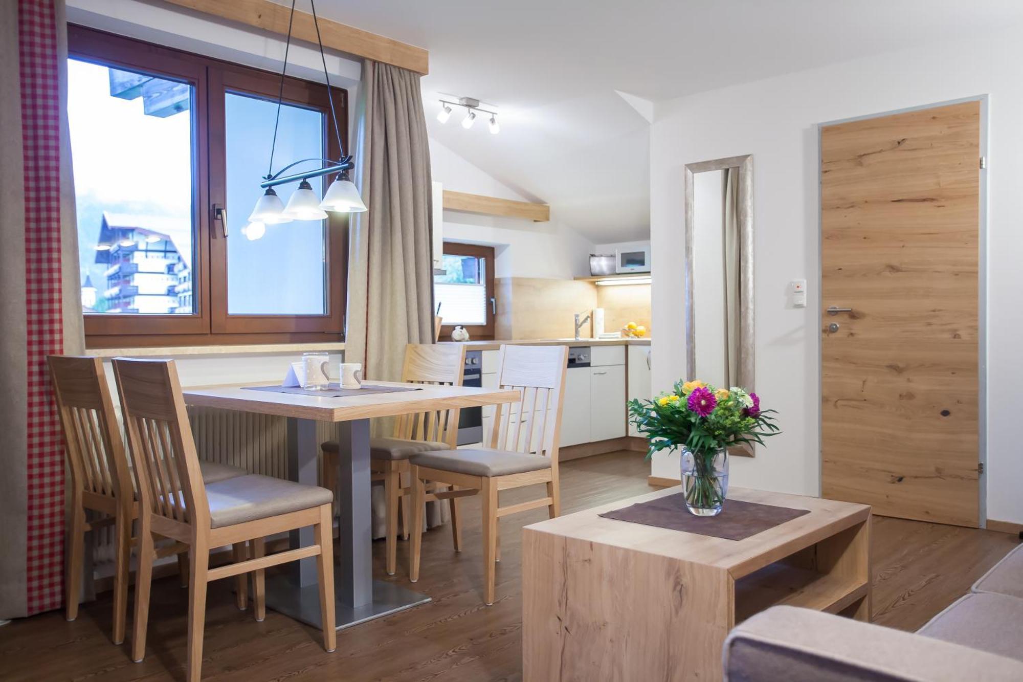 Ferienwohnungen Alpenherz Pertisau Zimmer foto